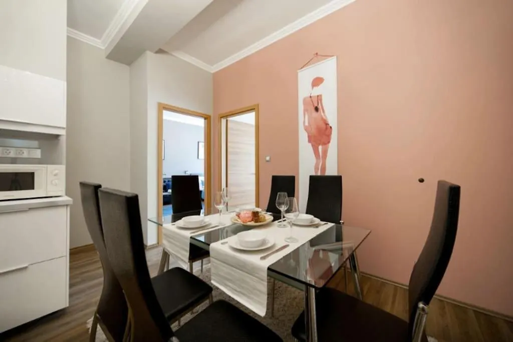 Art Deco Apartment 3 Bedroom, 3 Bathroom, Balcony Budapest 0*,  Hungary