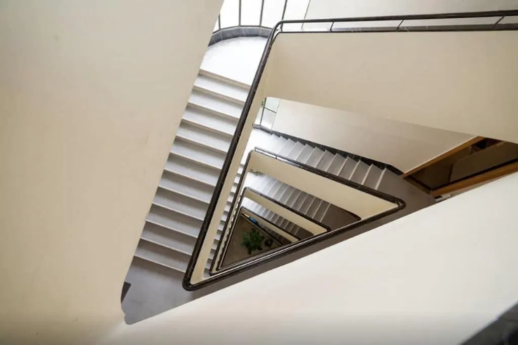 Art Deco Apartment 3 Bedroom, 3 Bathroom, Balcony Budapest